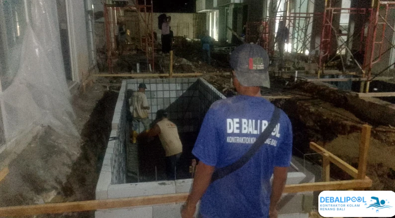 Keunggulan dan Kekurangan Kolam Renang Indoor