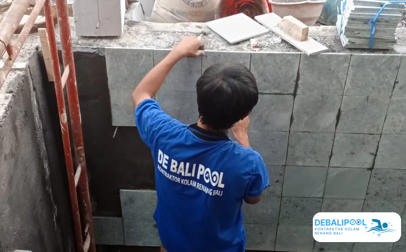 Batu Hijau Sukabumi untuk Kolam Renang